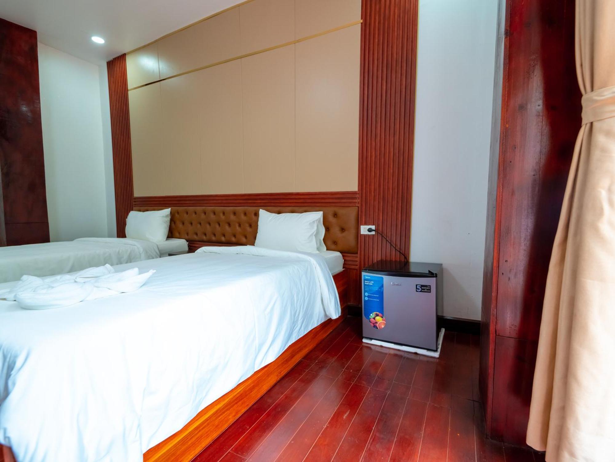 Vientiane Ruby Villa Hotel Екстериор снимка